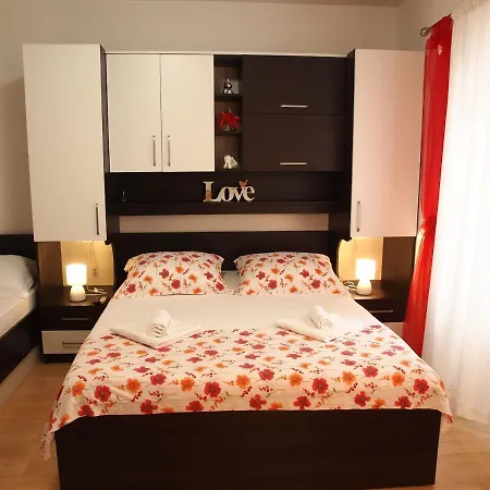 Appartement Mario Makarska